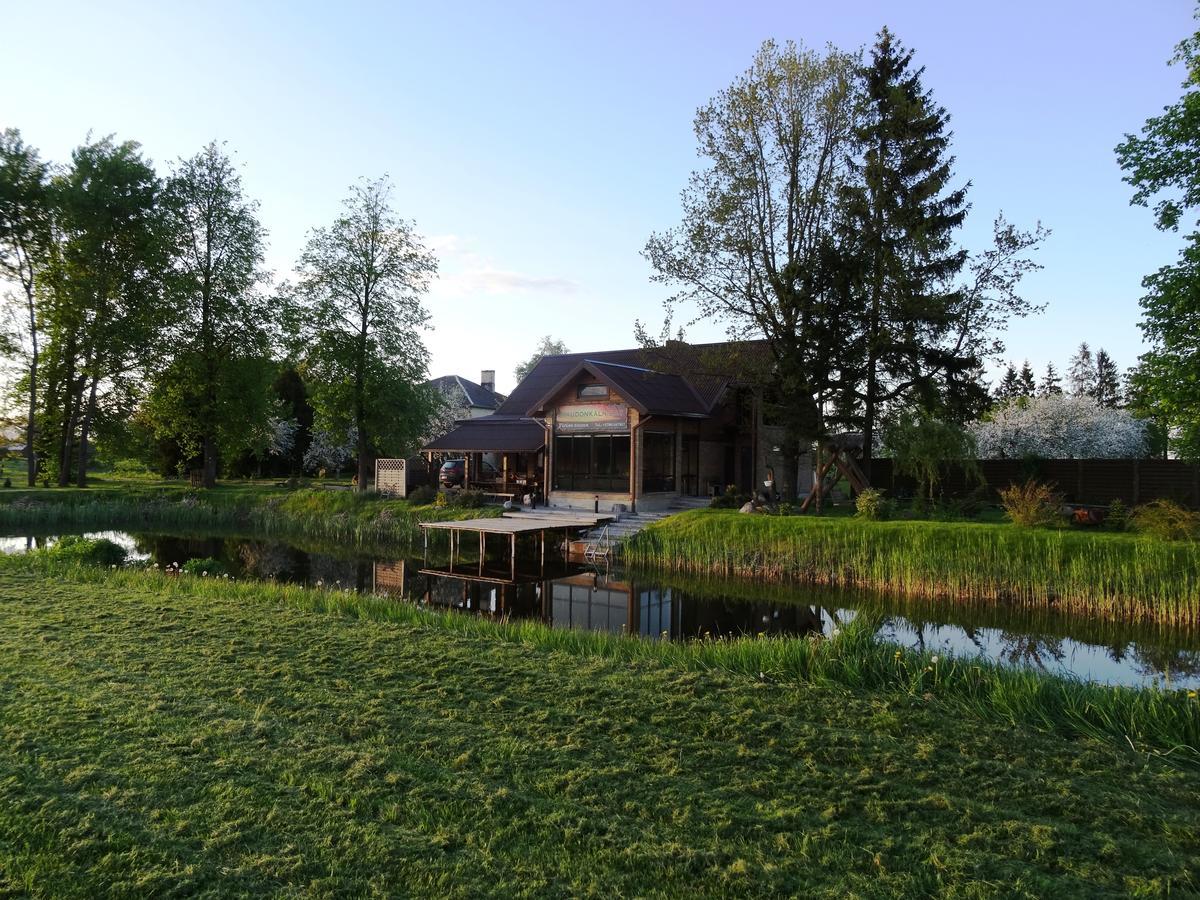 Maison d'hôtes Raudonkalnis à Mankiskiai Extérieur photo